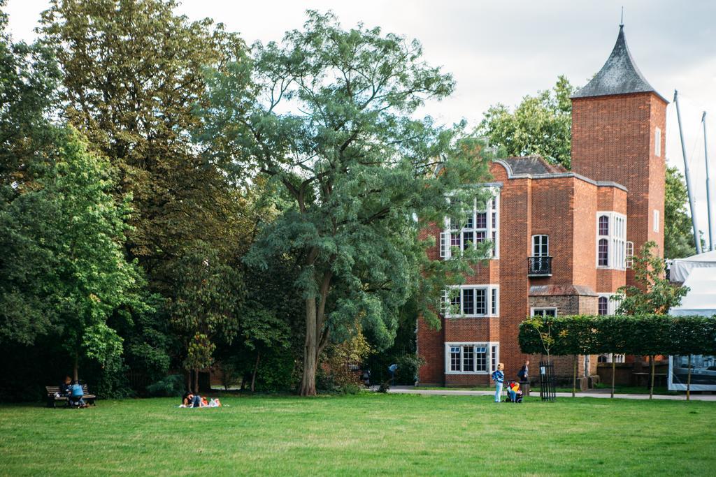 Safestay London Kensington Holland Park (Adults Only) Экстерьер фото